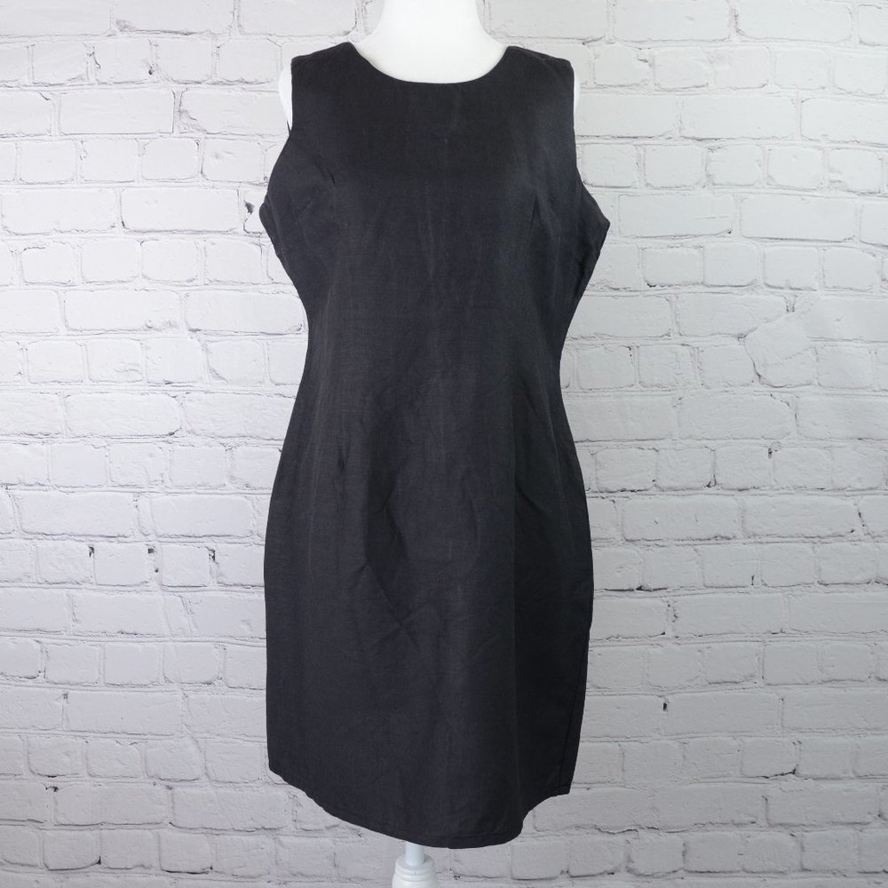 JENNIFER EDEN Classic Black Sleeveless Sheath